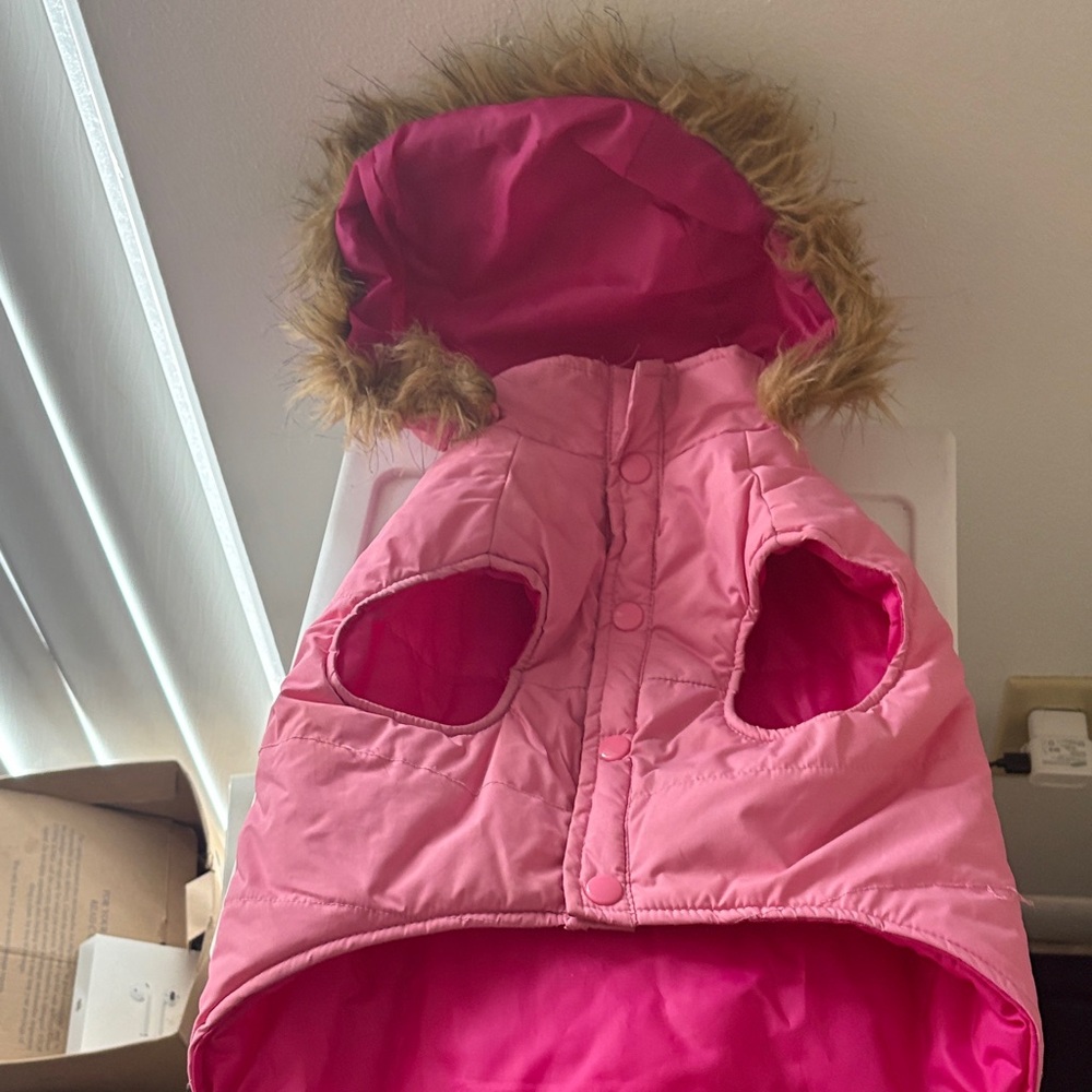Girls Pink Hooded Puffer Jacket with Faux-Fur Trim
